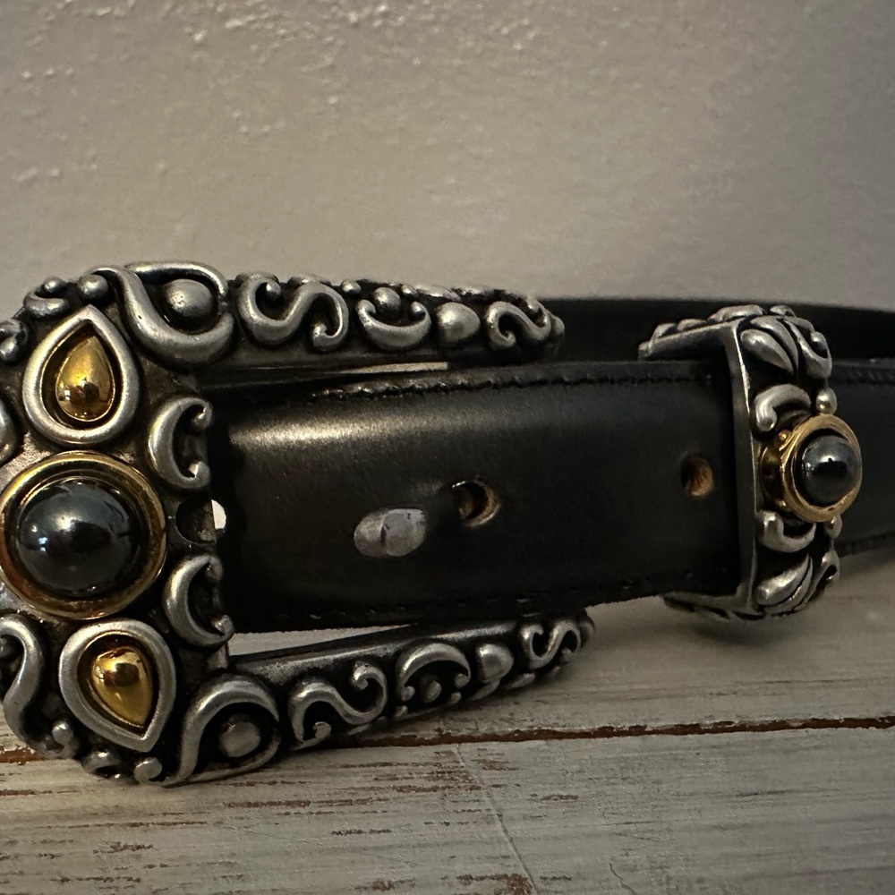 Vicenza Genuine Italian Calfskin Belt Black Size 30 401 Silver Buckle Gold